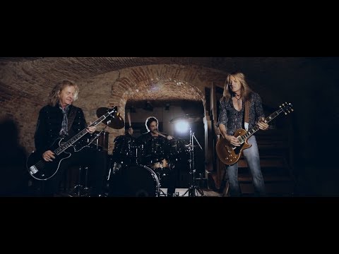 Revolution Saints - "Light In The Dark" (Official Video) #DeenCastronovo #DougAldrich #JackBlades