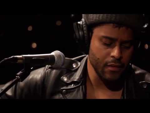 Twin Shadow - Highway Kind (Live on KEXP)