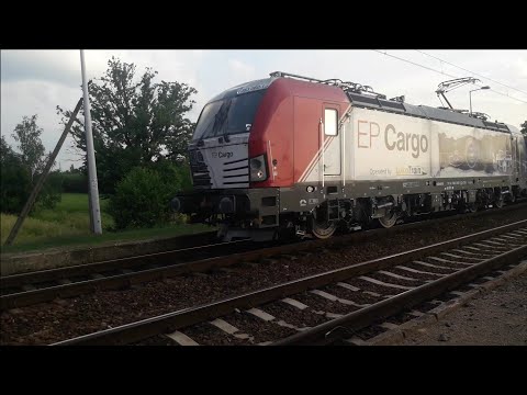 VECTRON EP CARGO 383 060-1 z węglarkami