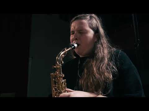 Swiss Jazz Ambassadors feat. Sarah Hanahan - Ugetsu