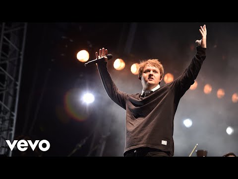 download lagu mp3 mp4 Lewis Capaldi Hold Me While You Wait Live, download lagu Lewis Capaldi Hold Me While You Wait Live gratis, unduh video klip Lewis Capaldi Hold Me While You Wait Live