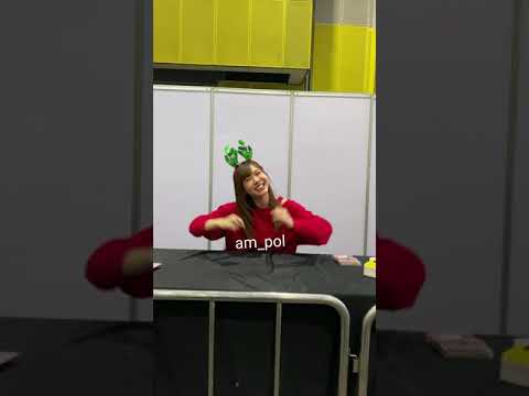 Noey BNK48 1SHOT :: คิดถึงจัง ปล่อยให้รอตั้งนาน