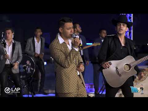 El Yaki & Jovanny Cadena - Recostada en la Cama