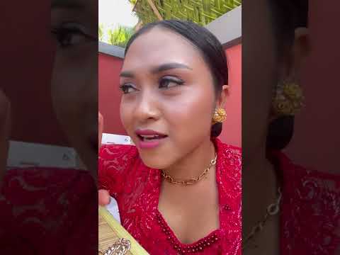 Gek Cantik - Dijamin ngakak,jajan sampai terpental