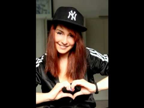 Лицето Х feat Преславва  Обичам те  но ....