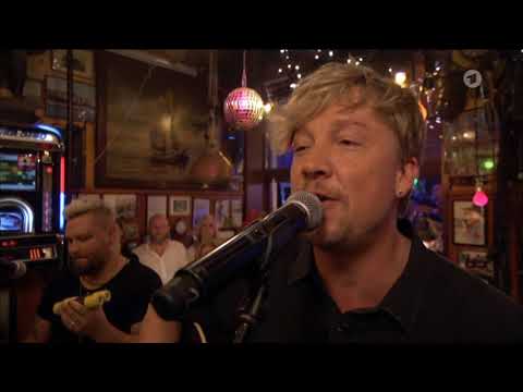 Sunrise Avenue - I Help You Hate Me ( live )