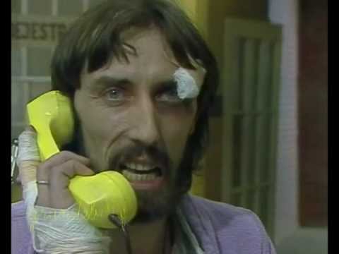 Loża 44 - Telefon do Adolfa