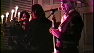 Los Illegals and Concrete Blonde performing La Llorona