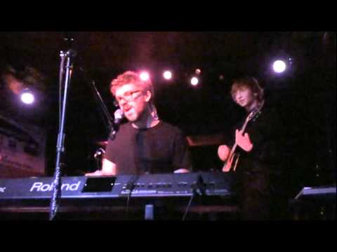 Fox Deluxe live