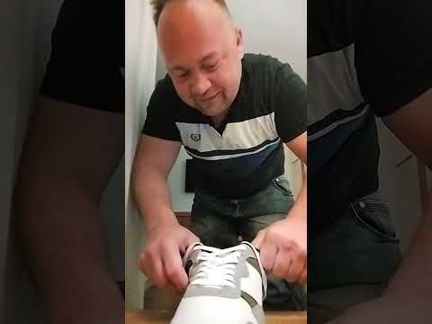 MC Isti - Új cipőt vettem