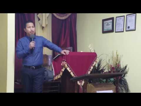 Josafat: La batalla es del Senor  2 Cronicas 20:15  Leccion #23