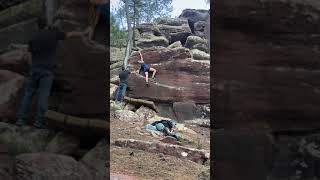 Video thumbnail of Zucchini, 6a+. Bezas