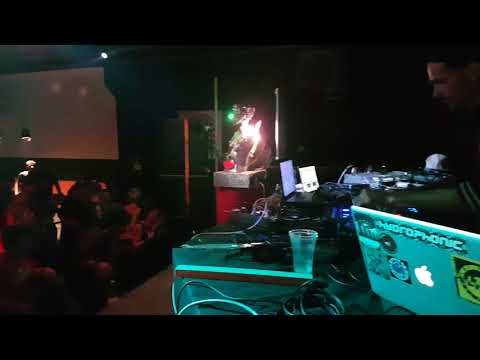 Dirty Fingerz - Trappist-1 (Mothership Turin) Pyrotek in memory of JP DINGUE