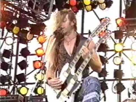 Zakk Wylde - Mama I´m Coming Home (Live).asf