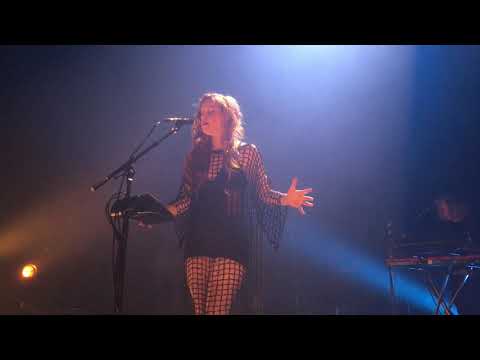 Emji "Crazy in love"