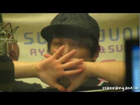 [Fancam] 120925 Sukira Sungmin - 슈키라 청취율 동시간대 1위 축하~^^