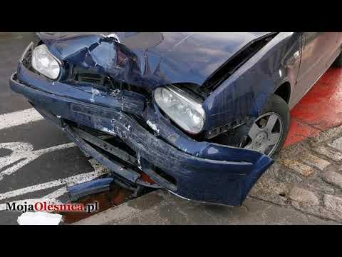 14.12.2019 Oleśnica - wypadek na Okrężnej