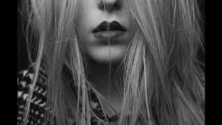 Download lagu SVRCINA - Who Are You? mp3