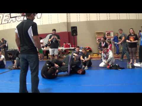 Battle of H-Town 2016 - Michael Esquivel vs. Matthew Kim