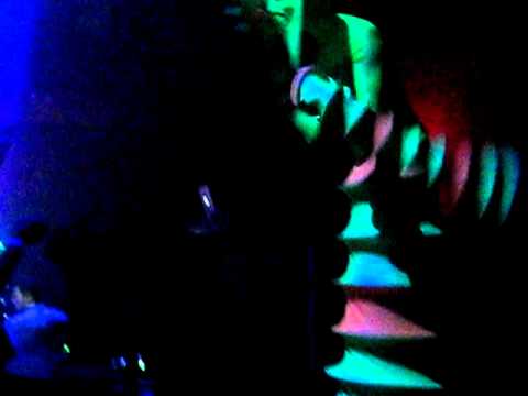 M.I.K.E. drops Susana feat. Josh Gabriel - Frozen