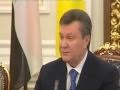 Янукович танцует приколы 2.5.5 політика.wmv 