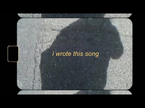 Lindsay Liebro - i wrote this song (Official Lyric Video)