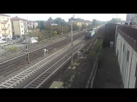 e 412-004 Mercitalia rail col merci Padova interporto Brennero carico di cereali per la DB ven. mat.