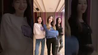 Rocket Punch ヨンヒ レギンス 로켓펀치 연희 레깅스 #shorts