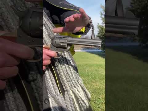 Fanning a Colt Single Action Army With Live .45LC Ammo #wildwest #singleactionshootingsociety #colt