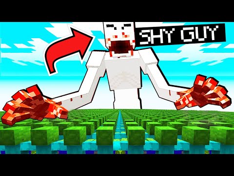 SHY GUY *SCP-096* VS 1000 ZOMBIE SU MINECRAFT!!