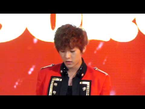 BTOB lotte world Hyunsik Eunkwang Minhyuk Chansub Sungjae 121224