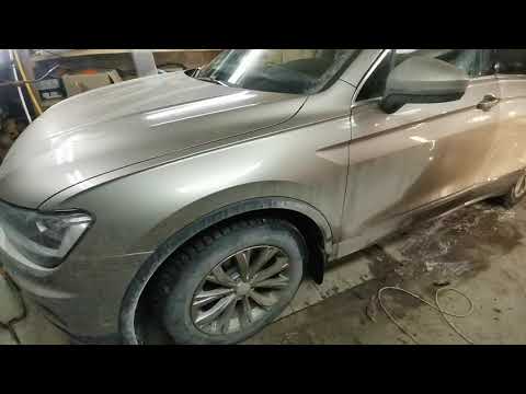 Снять обивку задней двери на VW Tiguan