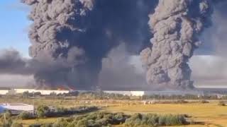 🚨⚠️【ロシア全土に衝撃】ウクライナの大規模ドローン攻撃で5人死亡！「ロシア版アマゾン」物流拠点も炎上…戦争が新たな局面へ⚠️🚨