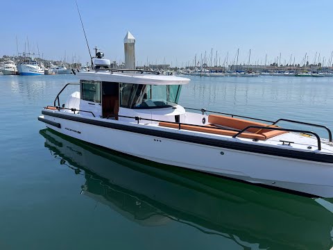 2022 Axopar 28 Cross Cabin (Moorea) Cruiser Tier, Point Loma Marina, Carefree Boat Club of SoCal