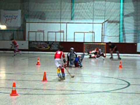 Blog Patinslover 2009 - Entraînement Pedro Antunes: DRIBLER 2 Gardiens (Jun.B)