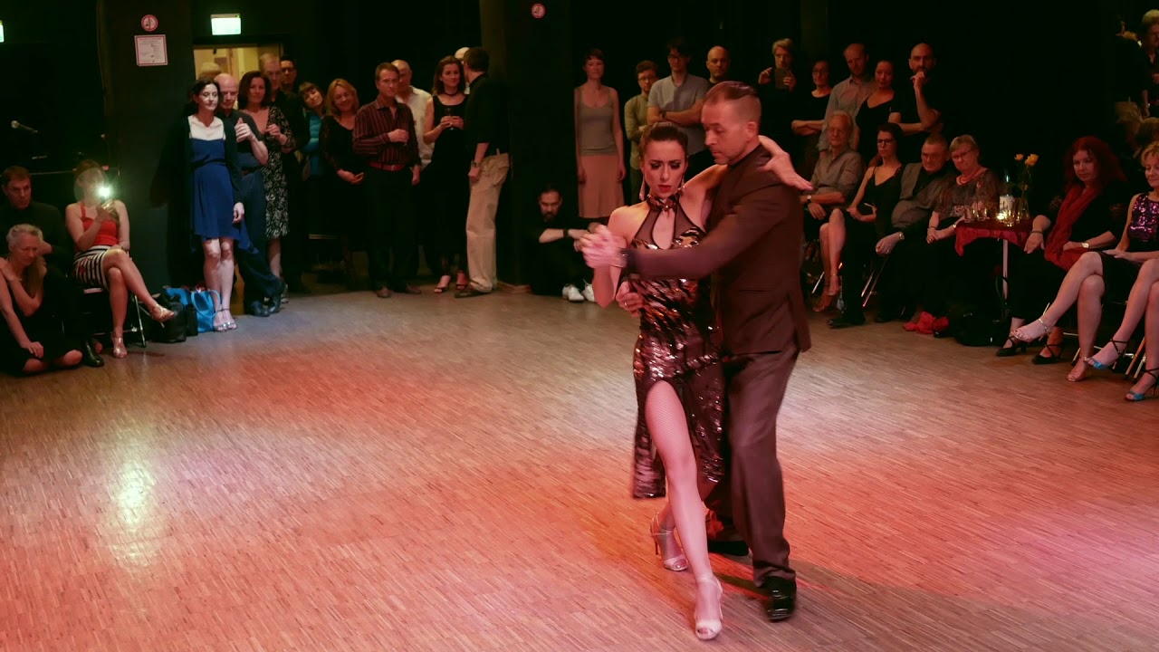 Michael Nadtochi y Paula Duarte en Frankfurt (3)