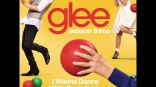 Glee - I Wanna Dance With Somebody (Who Loves Me)