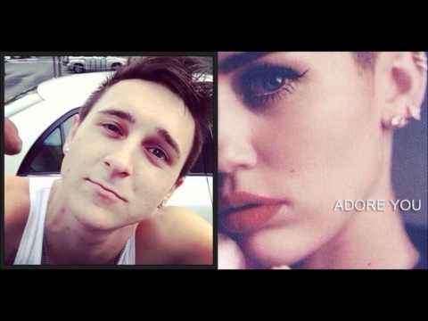 Mitchel Musso ft.Miley Cyrus-Replaceable (Adore You)