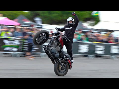Best Stunts Harley Sportster