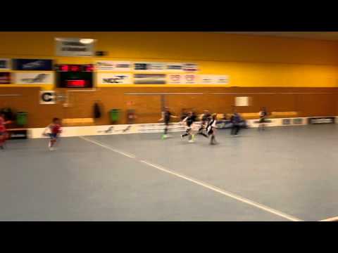 Innebandystraff för FBC Uppsala Ungdom mot Frötuna IBK