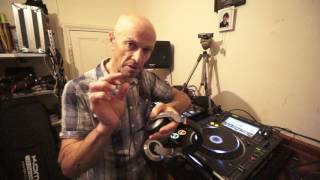 Video thumbnail for PIONEER HDJ-2000MK2 VS V-MODA M--100 HEAD PHONES REVIEW by ellaskins