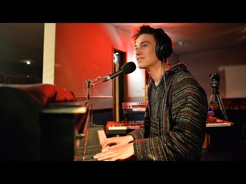 Jacob Collier - Danny Boy (Maida Vale session)