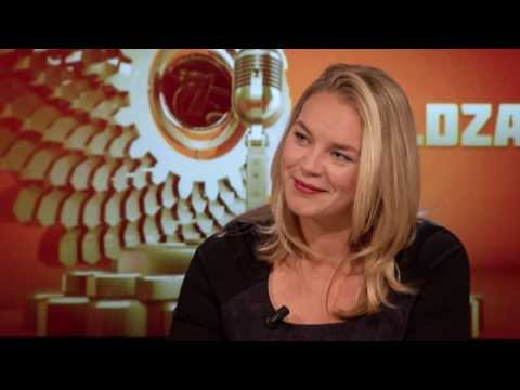 Adjiedj Bakas — Adjiedj Bakas: 'In 2014 gaat de economie terug naar de basis