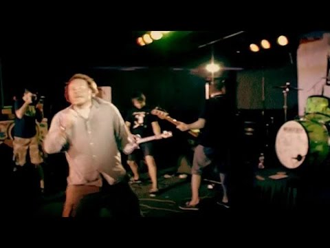 [hate5six] Accident Prone - August 15, 2010 Video