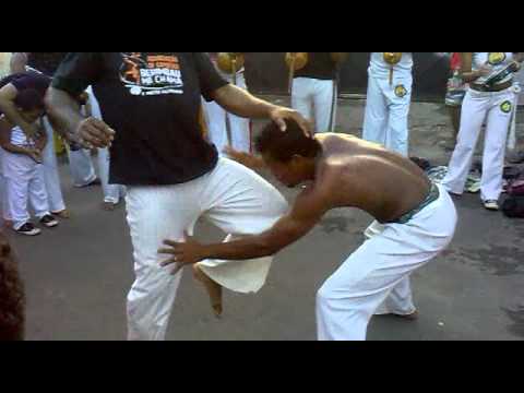 A.C.C.B.C. capoeira, the best capoeira. Roda de comemoração aniversário de Tripa!