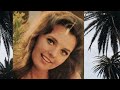 14 Sexy Photos Of Dawn Wells
