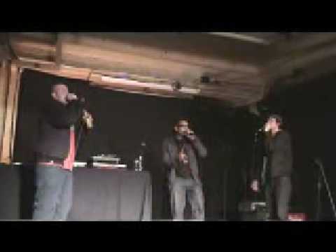 Grown Ups - ReggiiMental Featuring The Unfriendly Neighbours - Live