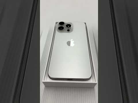 Unboxing iPhone