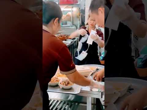 Xôi Yến - Nguyễn Hữu Huân.Quán xôi ngon nhất Hà Nội.