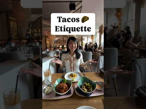 How to eat tacos correctly 🇲🇽🌮#etiquette #tacos #etiquetteexpert #mexico #mexicanfood